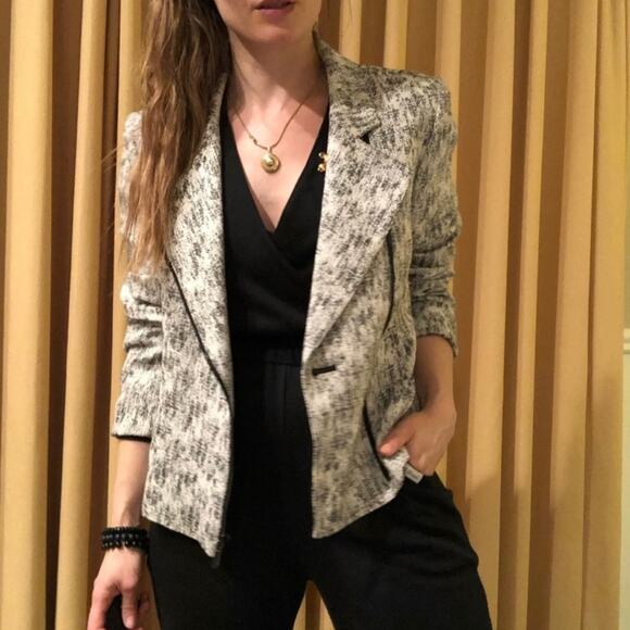 Classiques Entier Tweed Moto Jacket
Linen Blend Women's size L - Picture 2 of 10